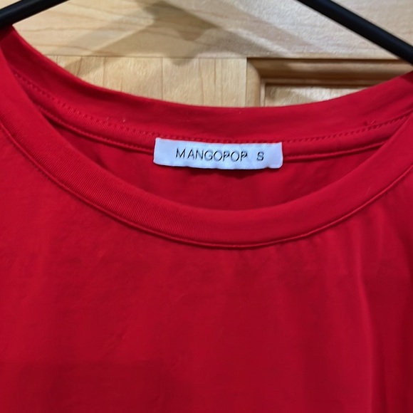 Mangopop red bodysuit short sleeves crew neck snaps at crotch size S - Picture 2 of 9